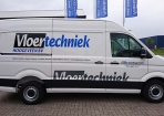 Vloertechniek auto belettering