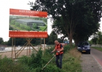 Montage plaatsing groot bouwbord