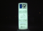 Verlichte reclame zuil HDS